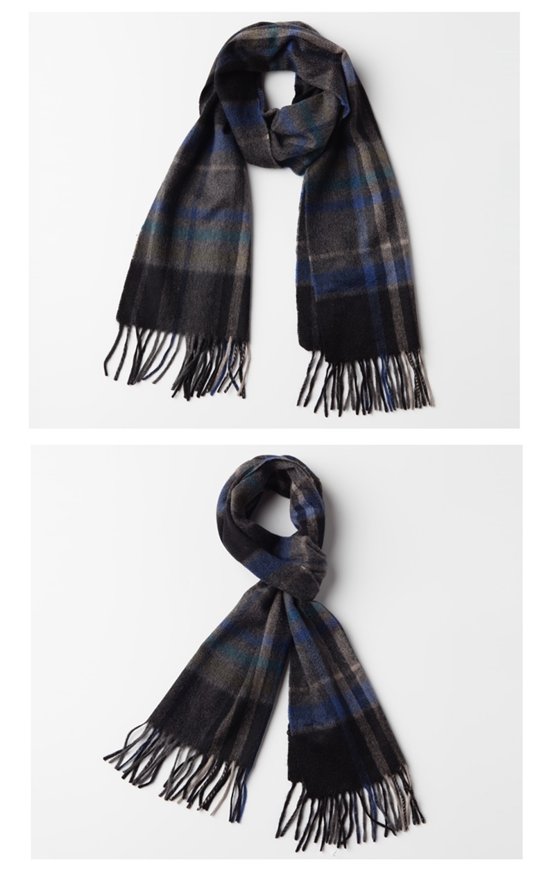 Cashmere accessories