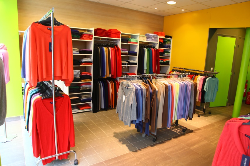 France woji Khan No. 2 store